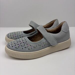 Cliffs by White Mountain Mary Jane Shoes Women Size 5.5 Gray Suede Comfort Flats